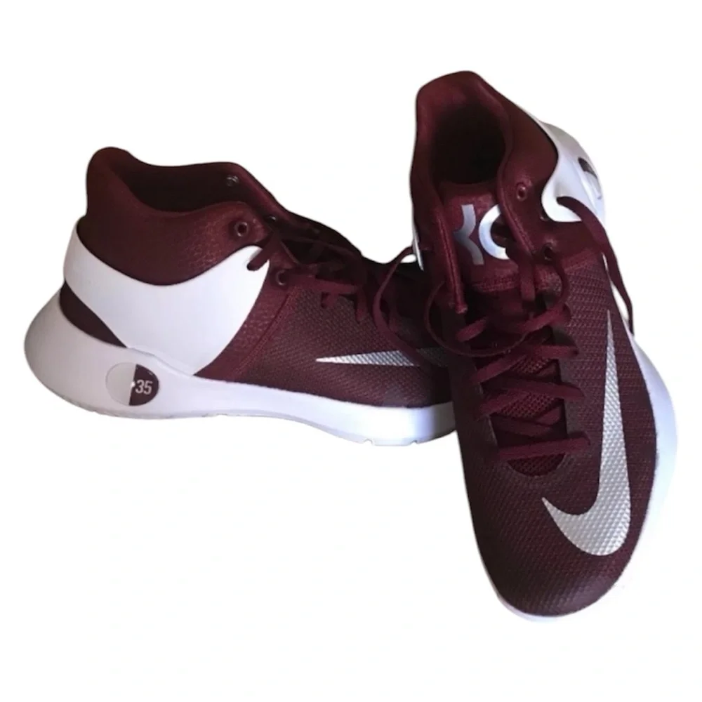 Nike Mens Kevin Durant Sneakers NWOB